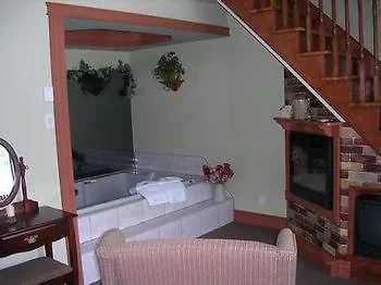 Motel Au P'Tit Sapin Мирабель